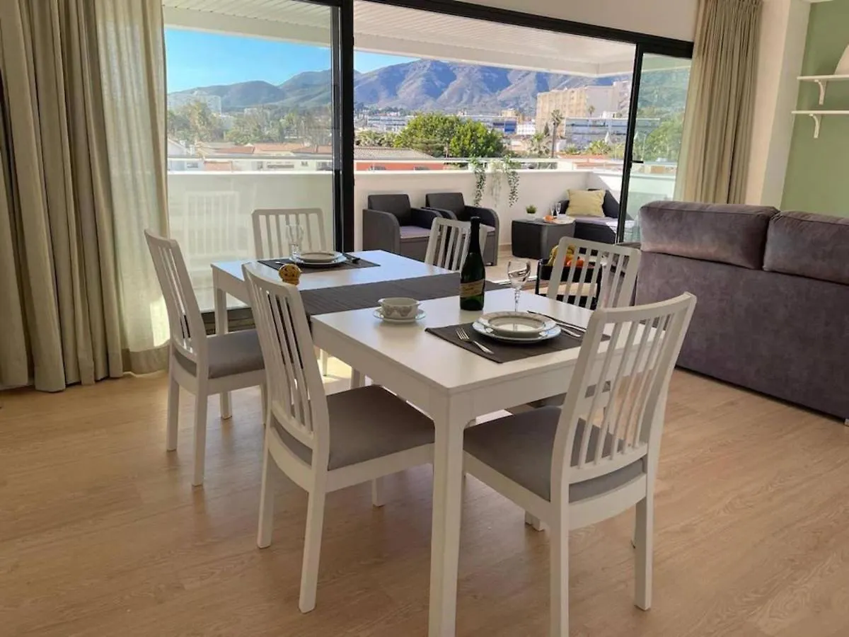 Apartment Holidays2Torremolinos Alamos 3 Bedroom & Terrace & Pool
